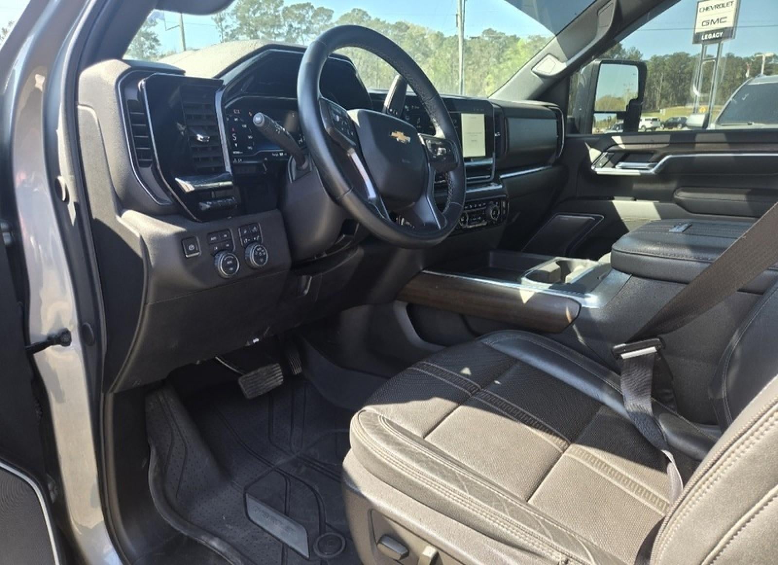 2024 Chevrolet Silverado 3500 HD High Country DRW