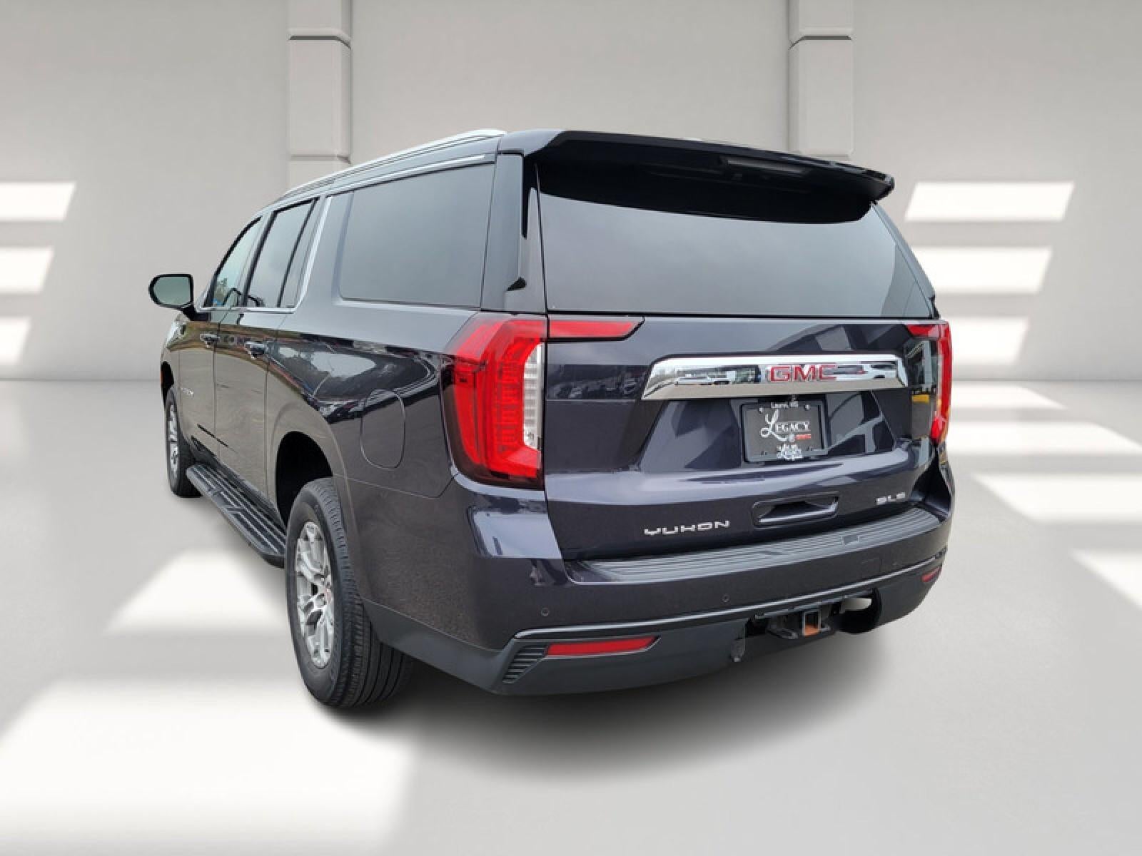 2023 GMC Yukon XL SLE