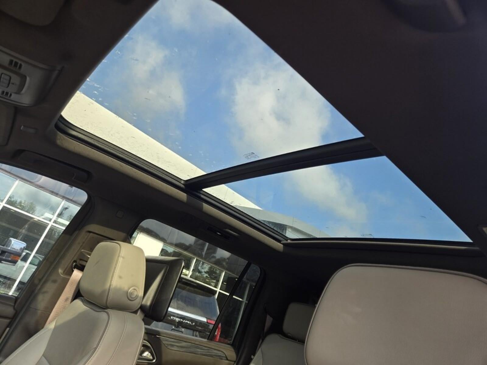 2021 GMC Yukon XL SLT