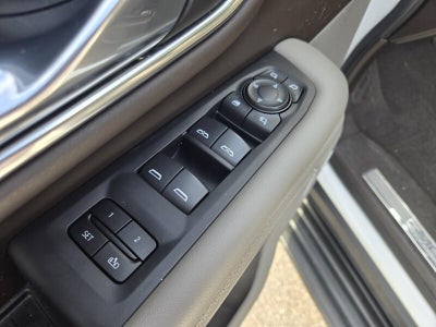 2021 GMC Yukon XL SLT