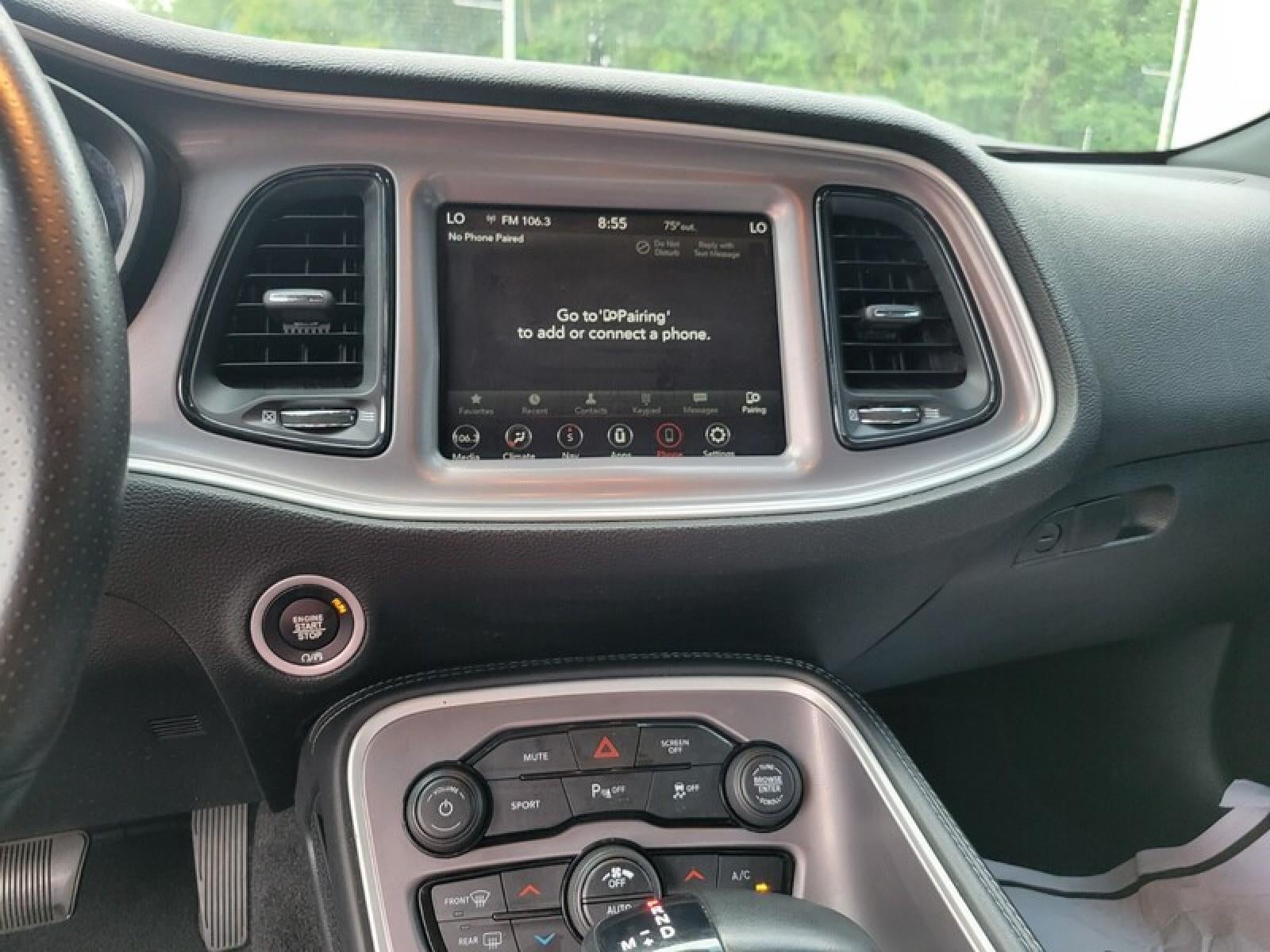 2022 Dodge Challenger SXT