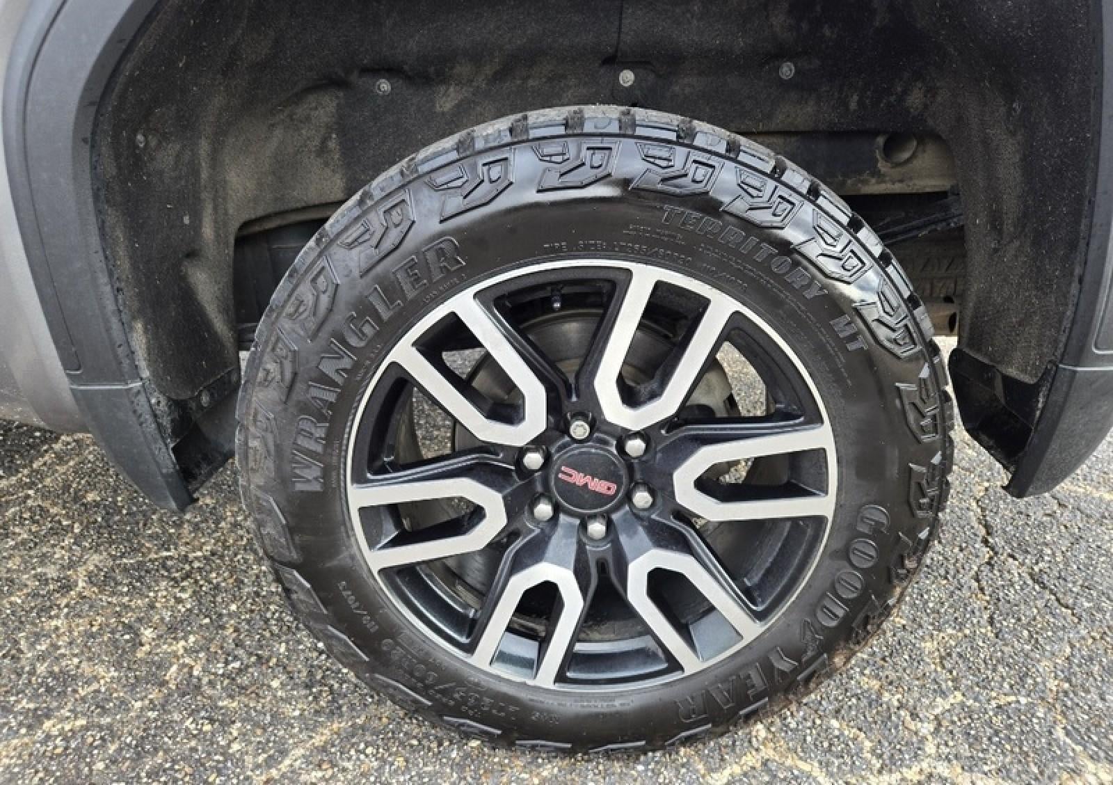 2021 GMC Sierra 1500 AT4