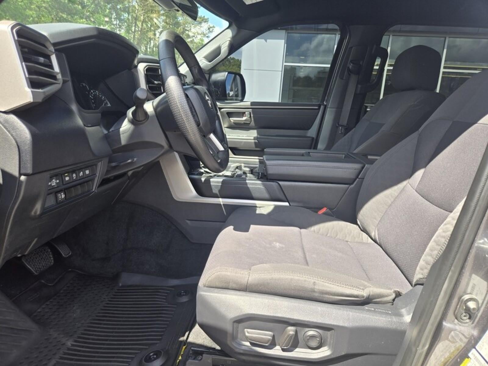 2025 Toyota Tundra 4WD SR