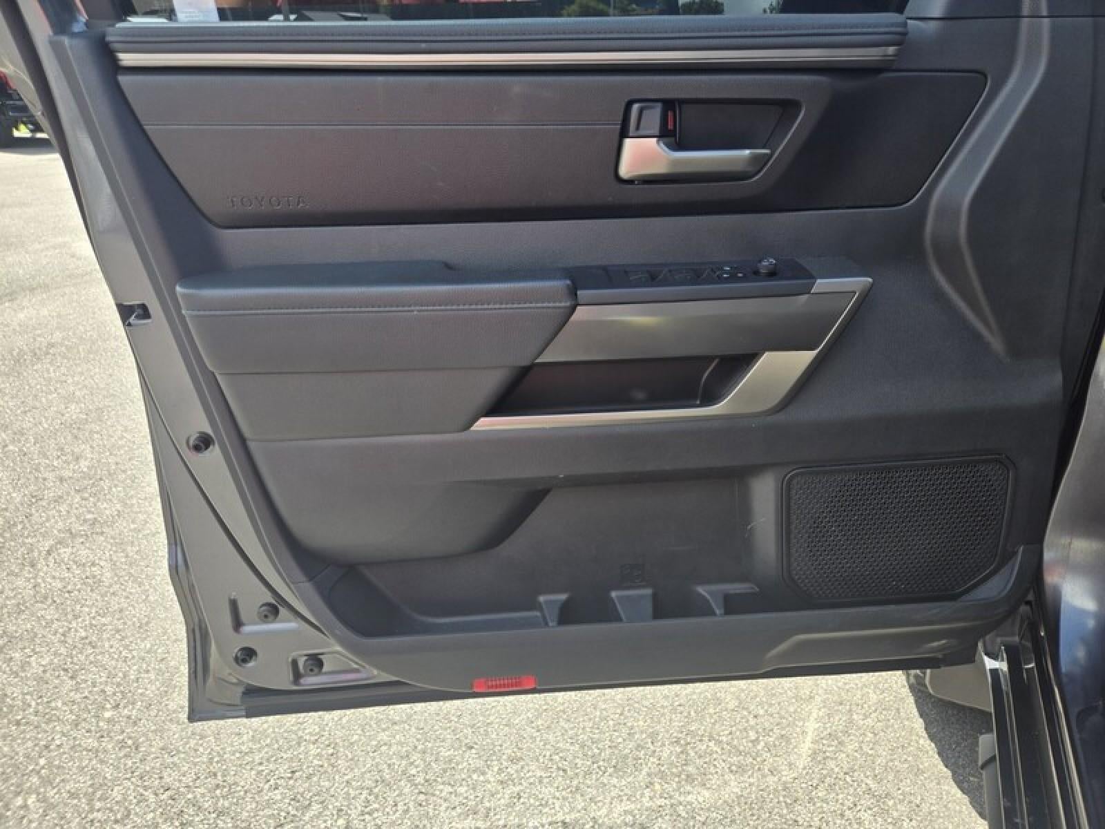 2025 Toyota Tundra 4WD SR