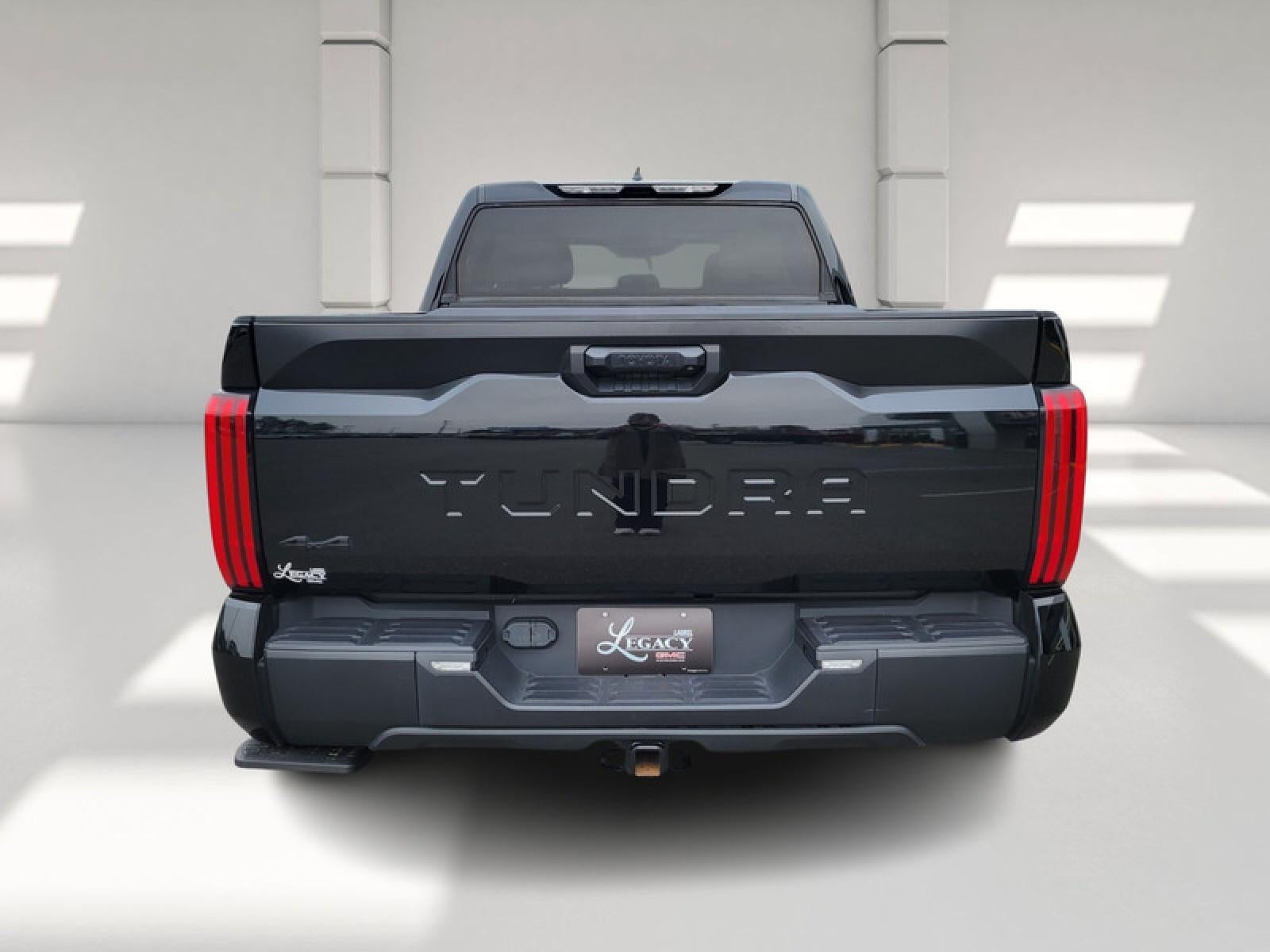 2023 Toyota Tundra 4WD SR5