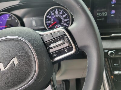 2024 Kia Carnival EX