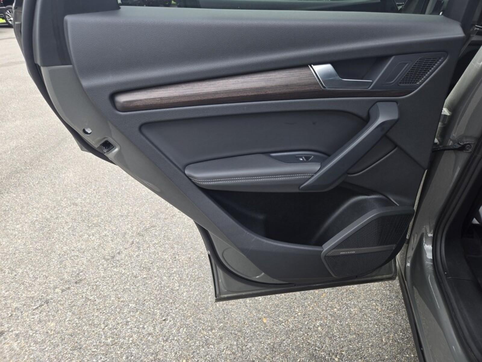 2024 Audi Q5 S line Premium Plus