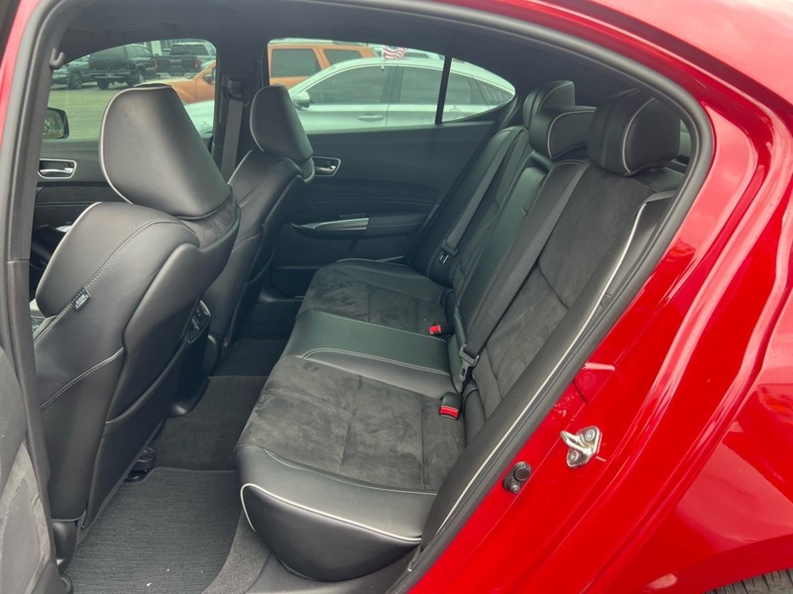 2019 Acura TLX w/A-Spec Pkg