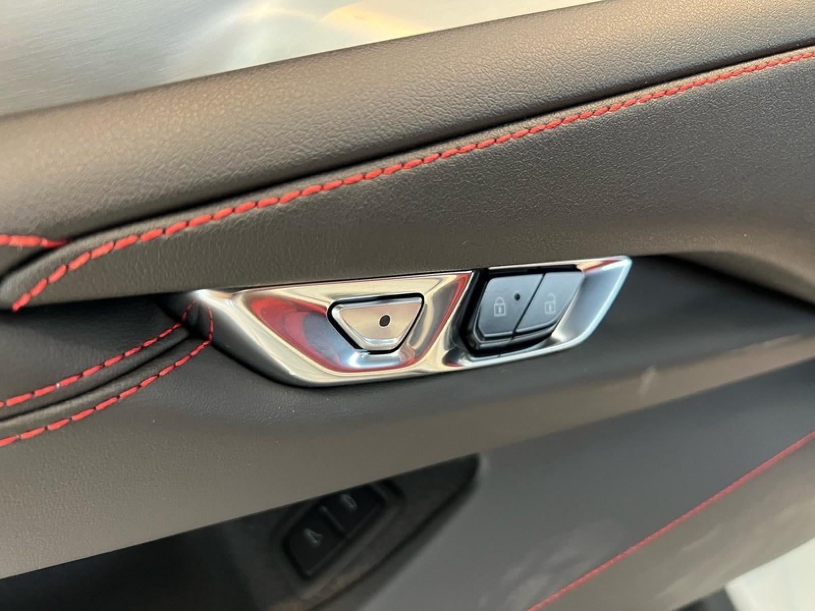 2026 Chevrolet Corvette E-Ray 1LZ