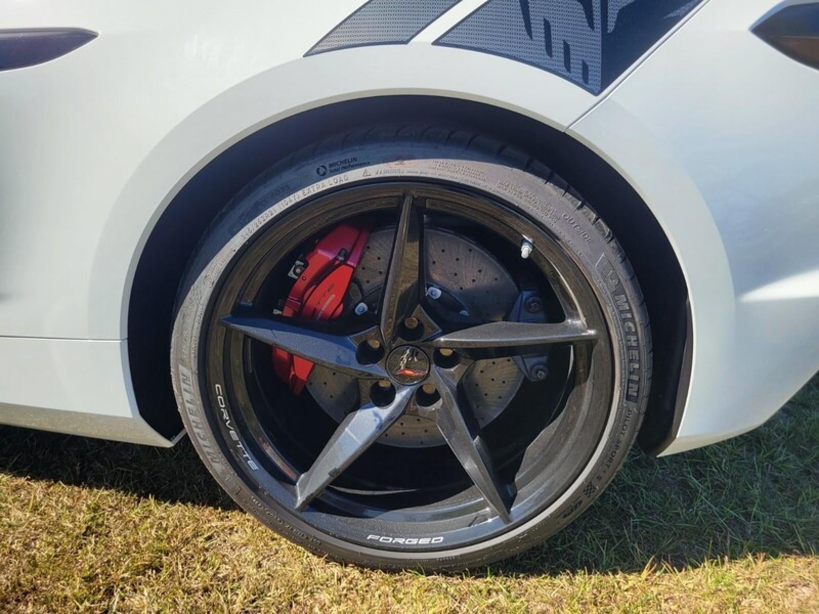 2026 Chevrolet Corvette E-Ray 1LZ