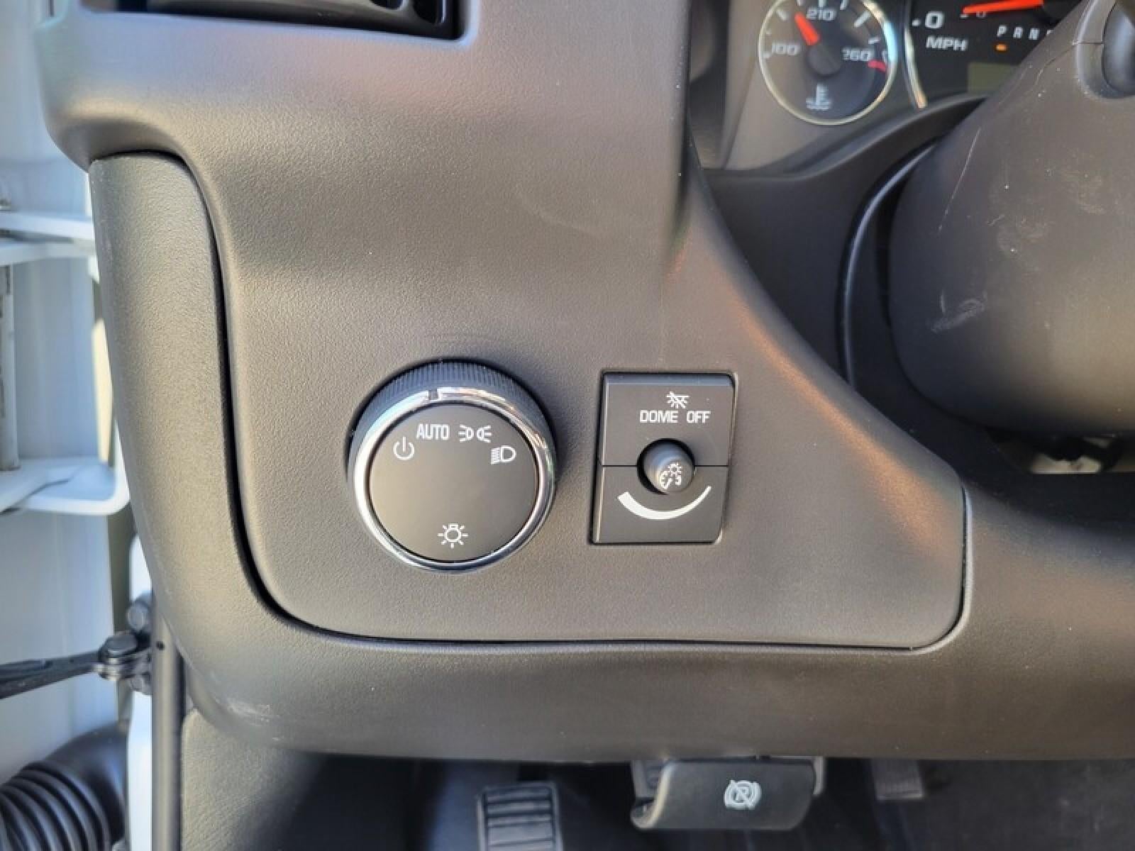 2025 Chevrolet Express Cargo 2500 Base