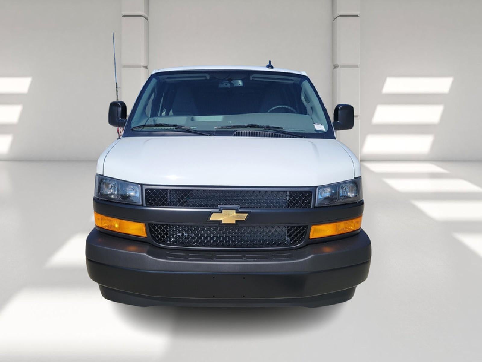 2025 Chevrolet Express Cargo 2500 Base