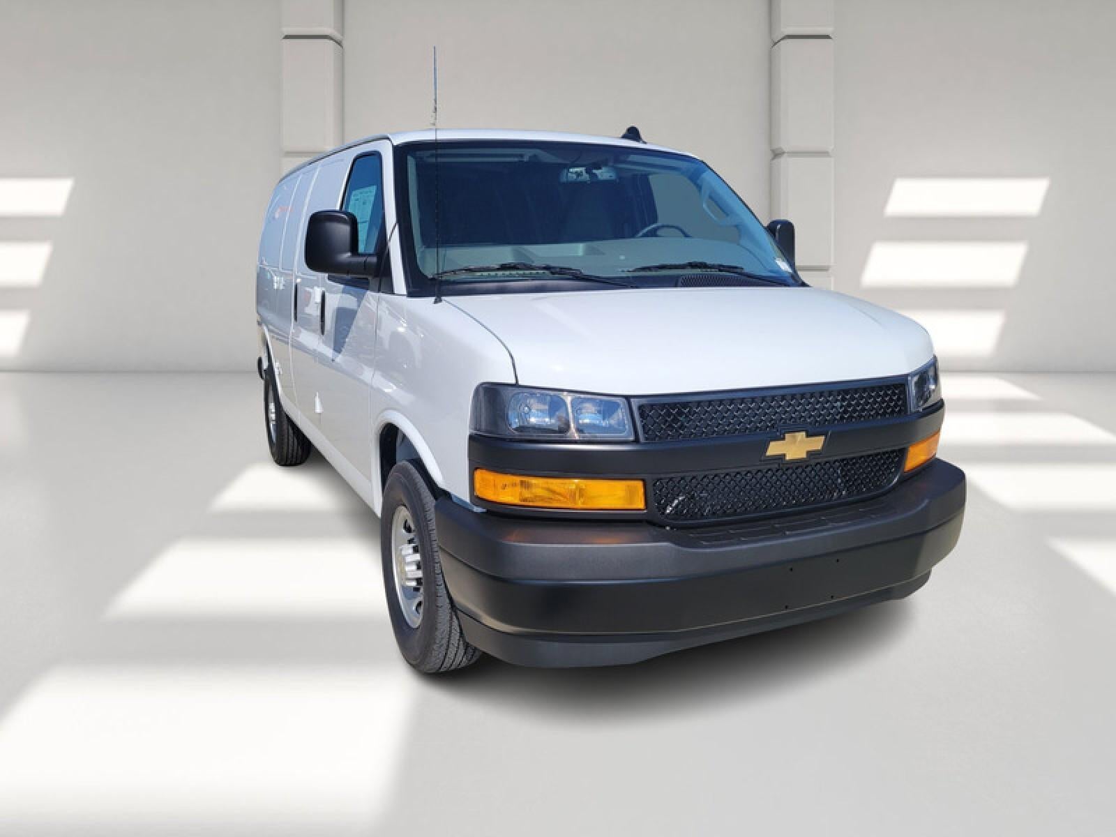 2025 Chevrolet Express Cargo 2500 Base