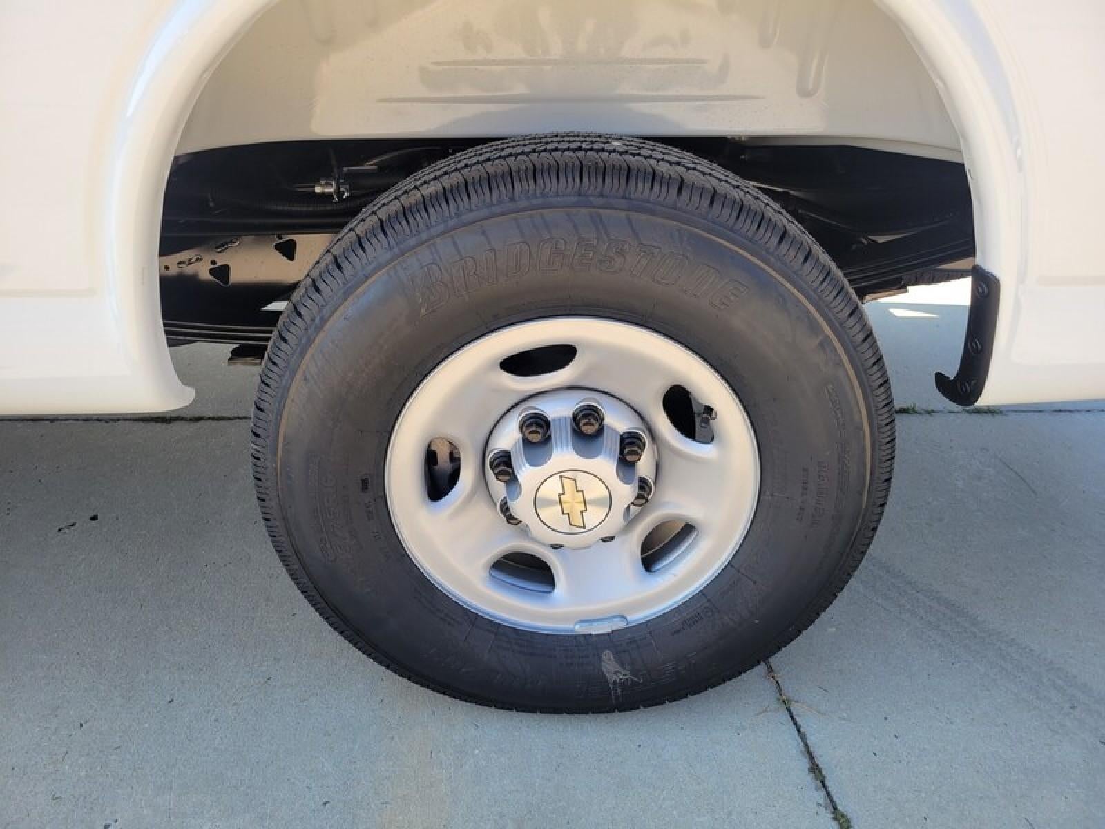 2025 Chevrolet Express Cargo 2500 Base