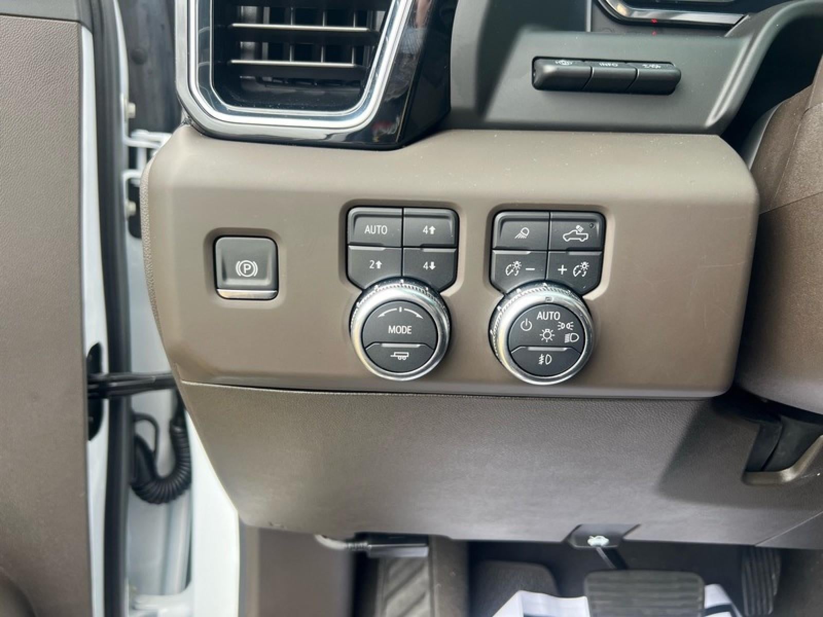 2025 GMC Sierra 2500 HD Denali