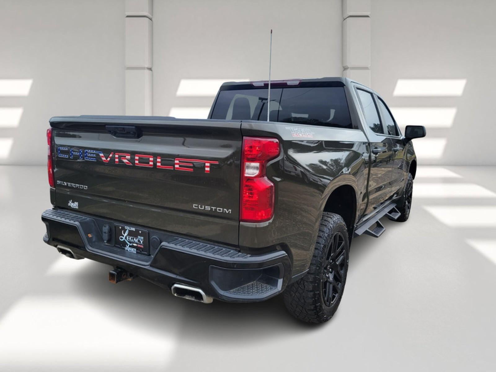 2023 Chevrolet Silverado 1500 Custom Trail Boss