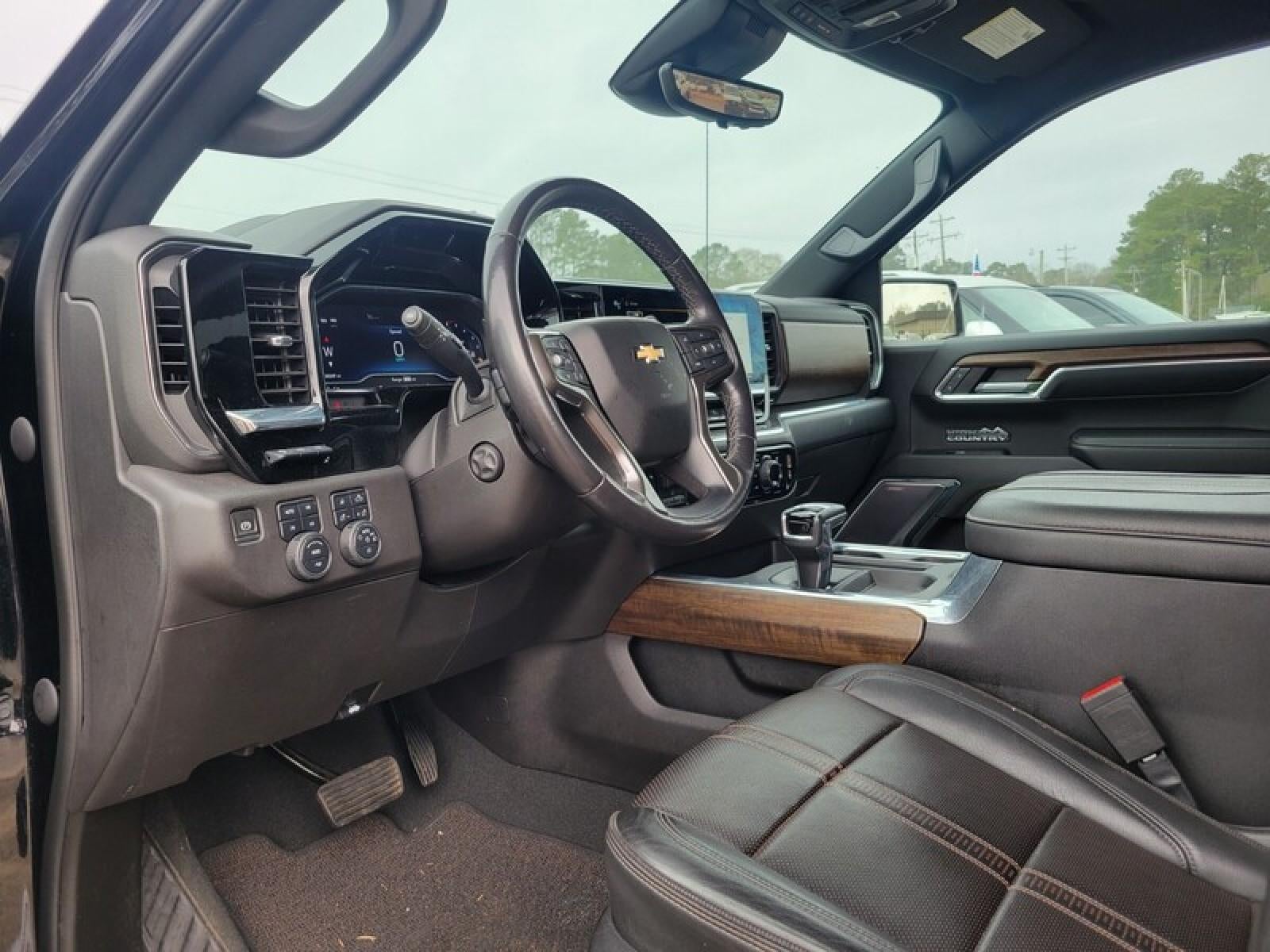 2023 Chevrolet Silverado 1500 High Country