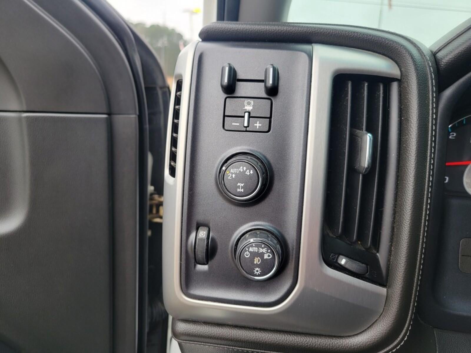 2018 GMC Sierra 1500 SLE