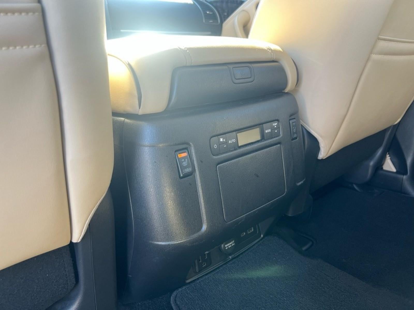 2022 Nissan Armada Platinum