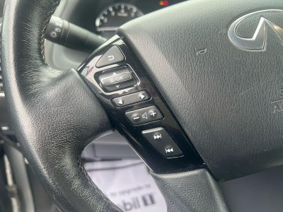 2022 INFINITI QX80 LUXE