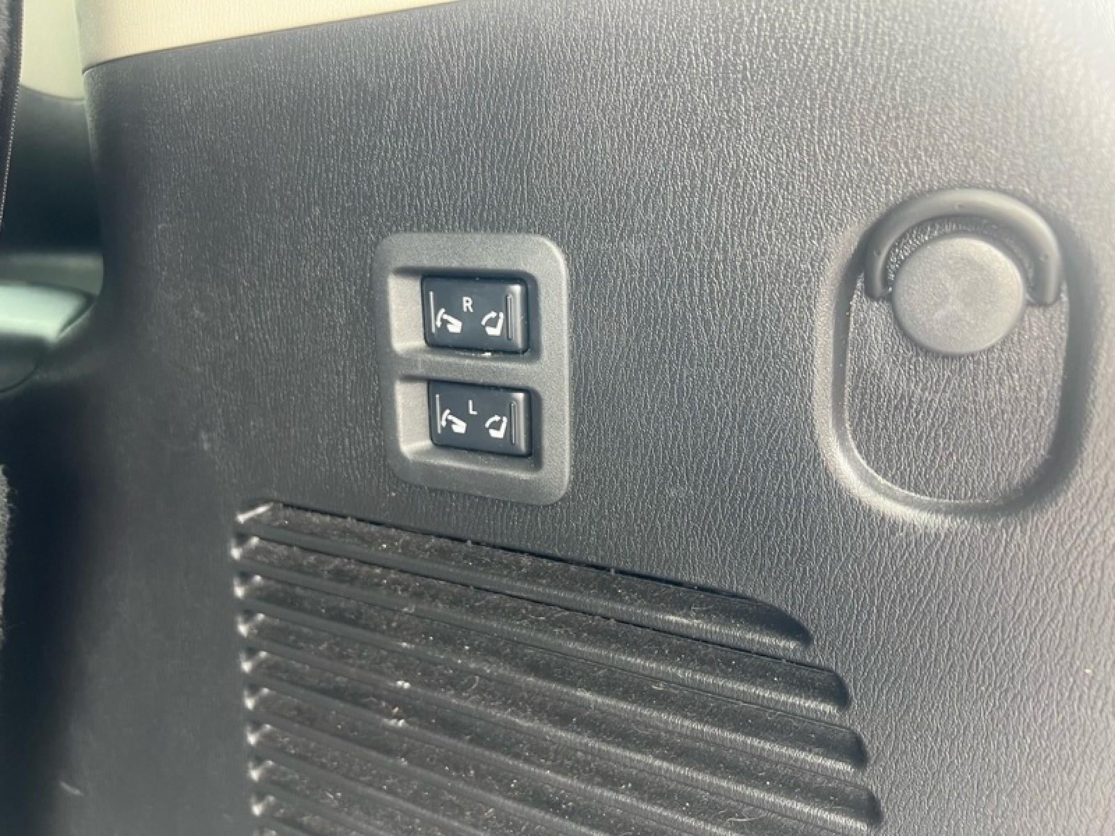 2022 INFINITI QX80 LUXE