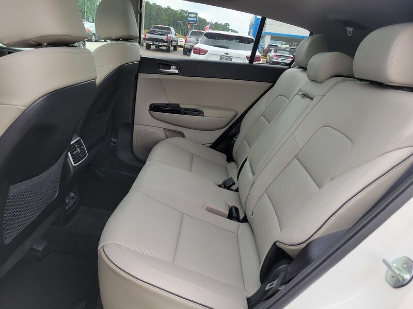 2022 Kia Sportage EX