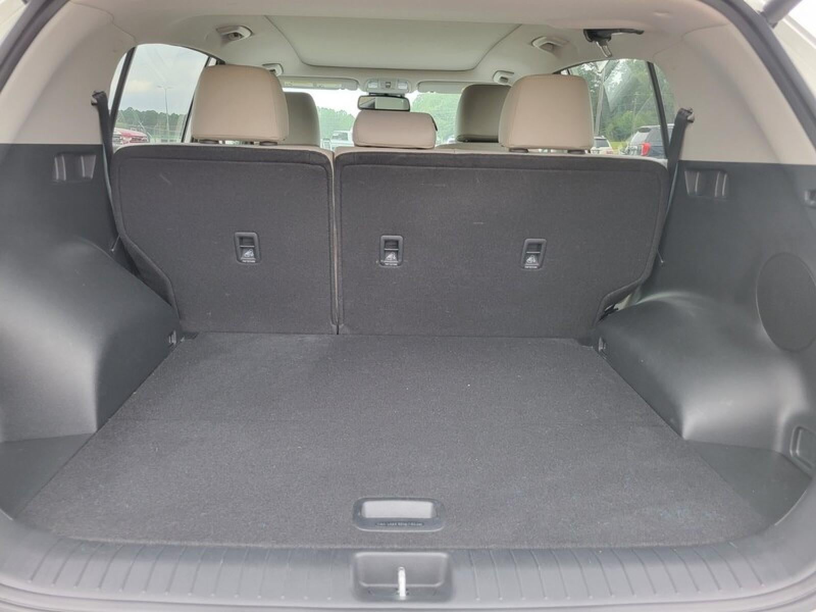 2022 Kia Sportage EX