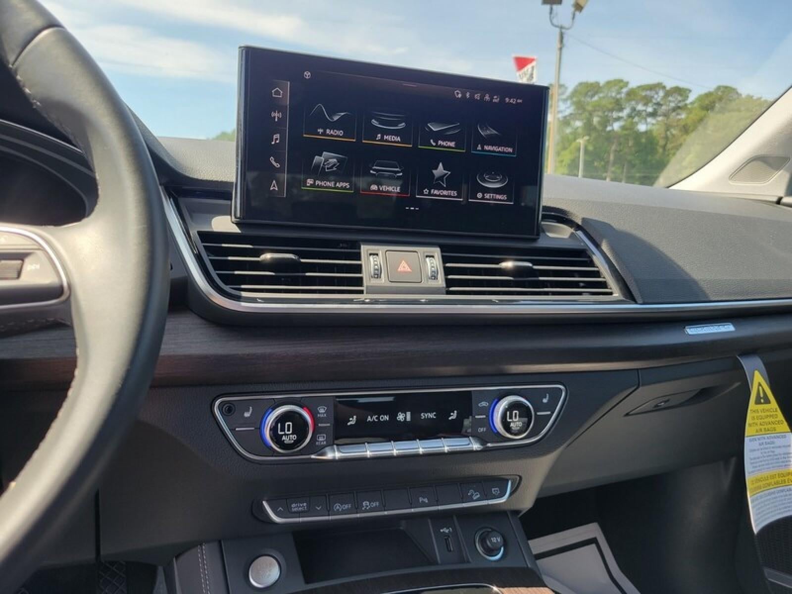 2024 Audi Q5 S line Premium Plus