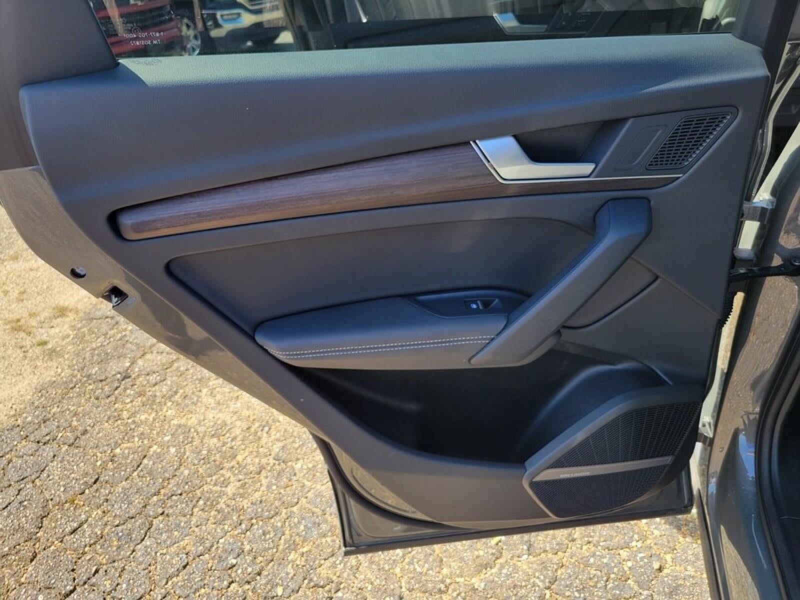 2024 Audi Q5 S line Premium Plus