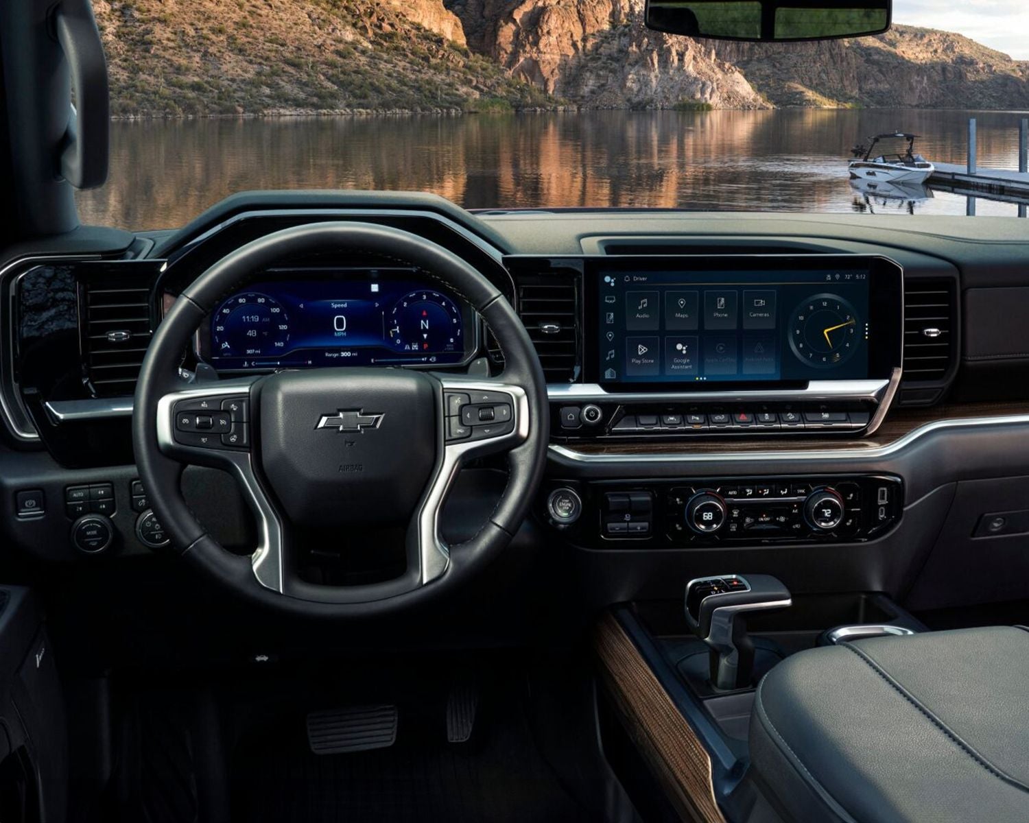 Interior dashboard shot of the 2025 Chevrolet Silverado 1500.